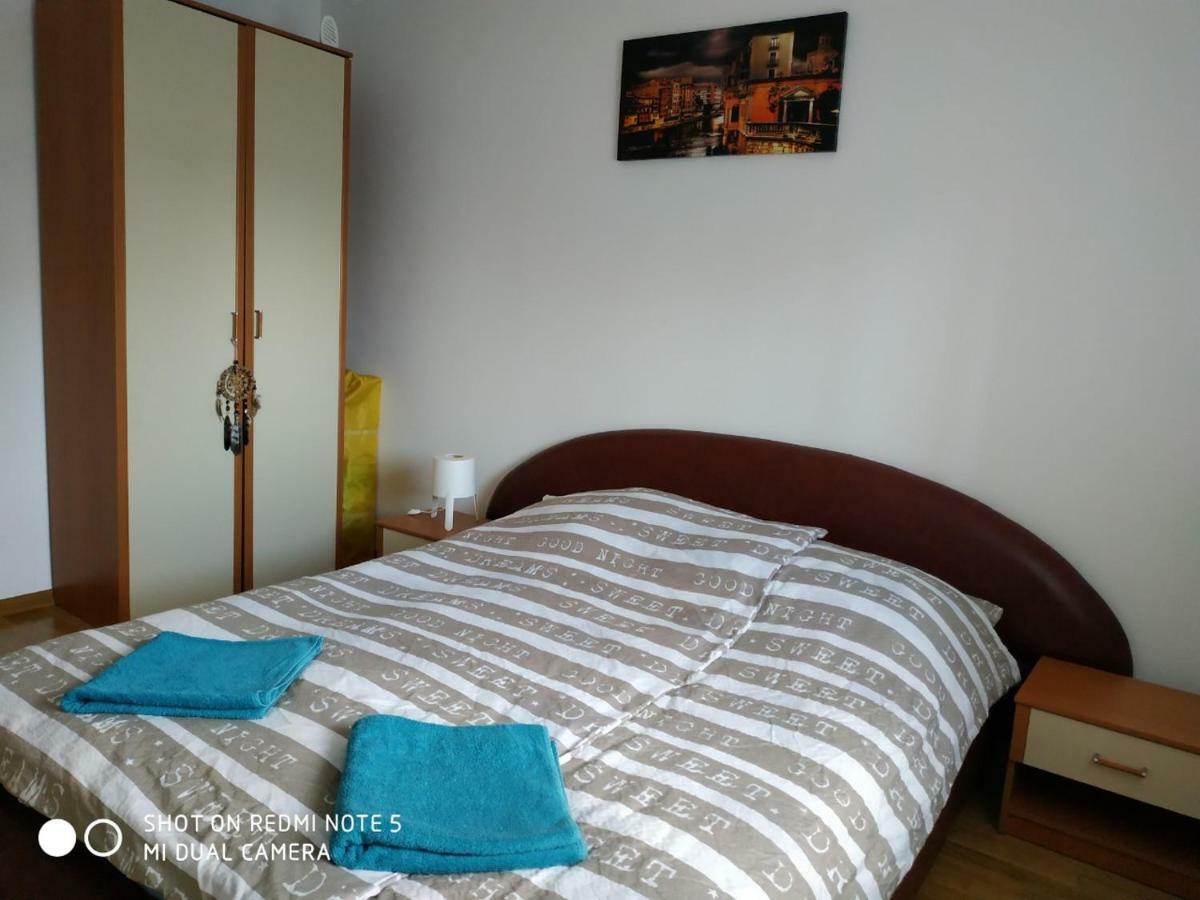 Apartment Jelena Zrenjanin Exterior foto